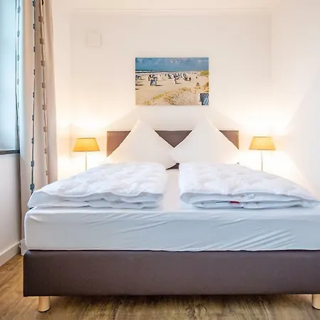 Duenenrose 4 Wolkenlos Börgerende-Rethwisch