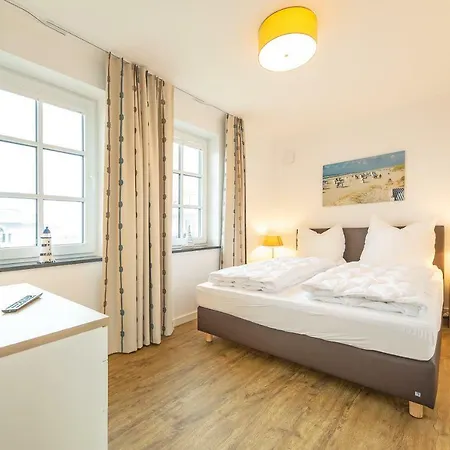 Duenenrose 4 Wolkenlos